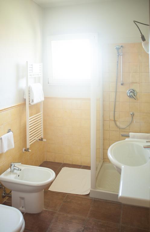 Agriturismo Il Mondo Guest House Parma Room photo